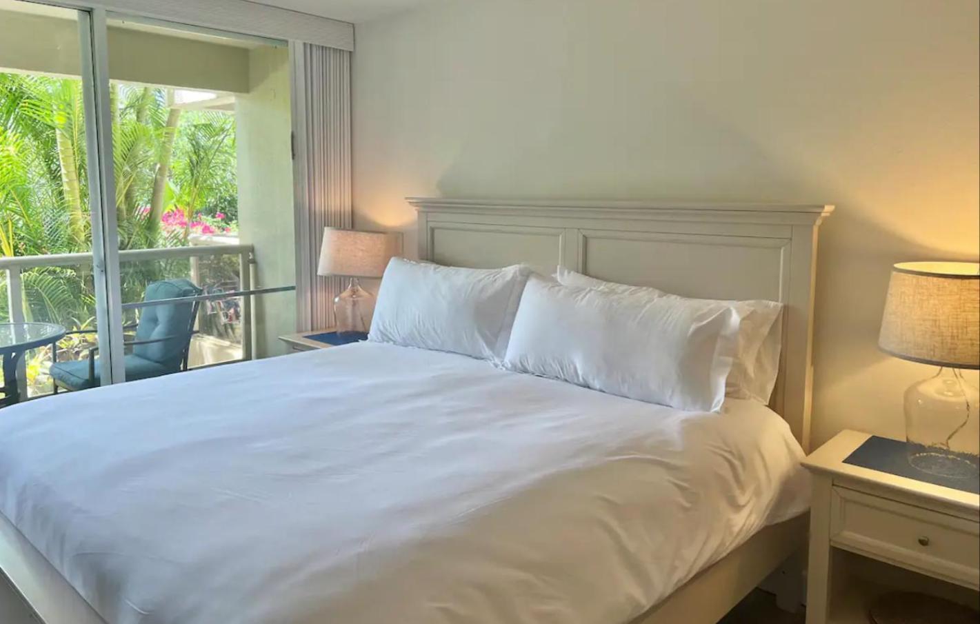 Central Kihei Gem! 3-Min Walk To The Beach & Shops 와일레아마우이 객실 사진