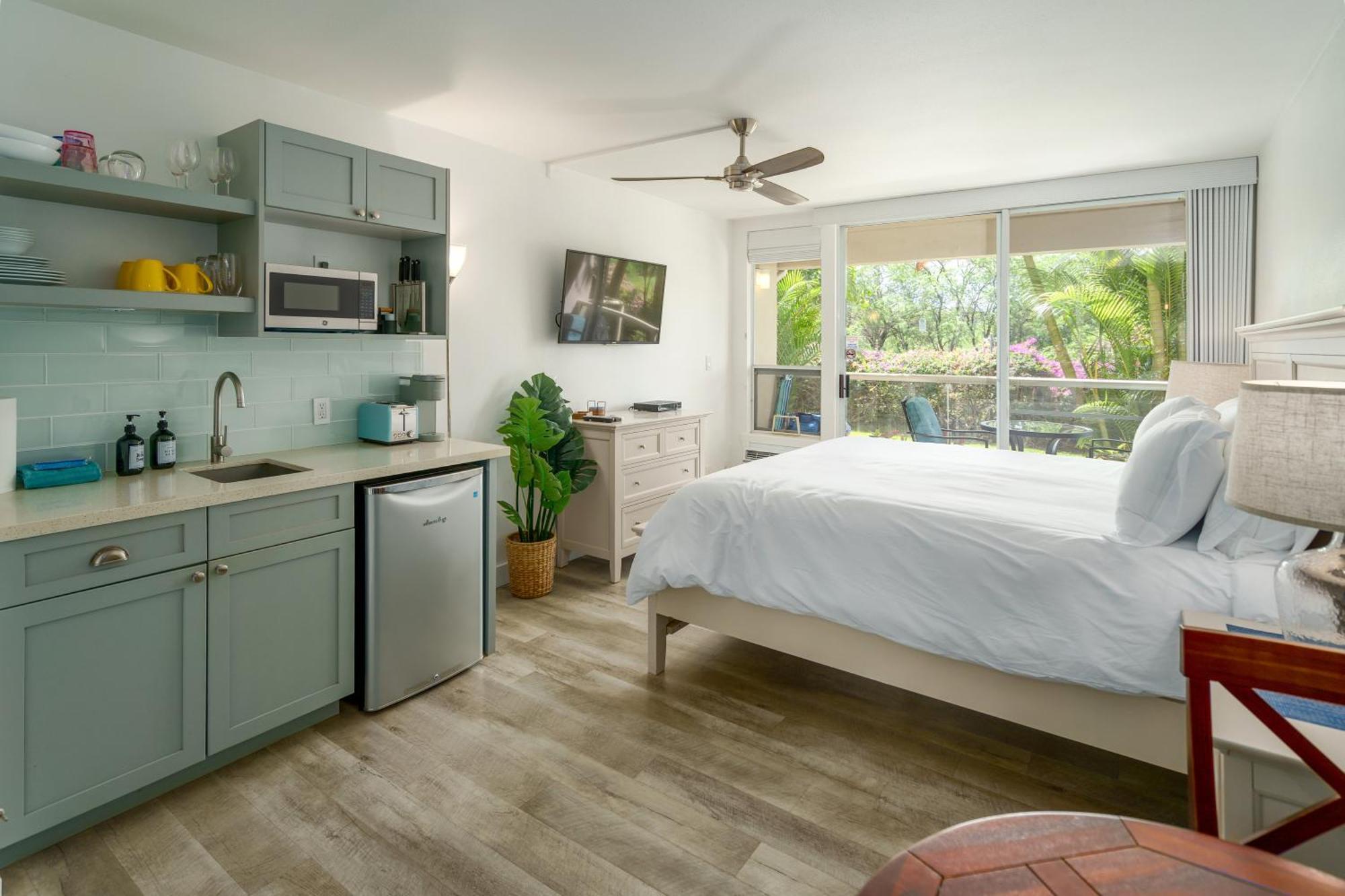 Central Kihei Gem! 3-Min Walk To The Beach & Shops 와일레아마우이 외부 사진