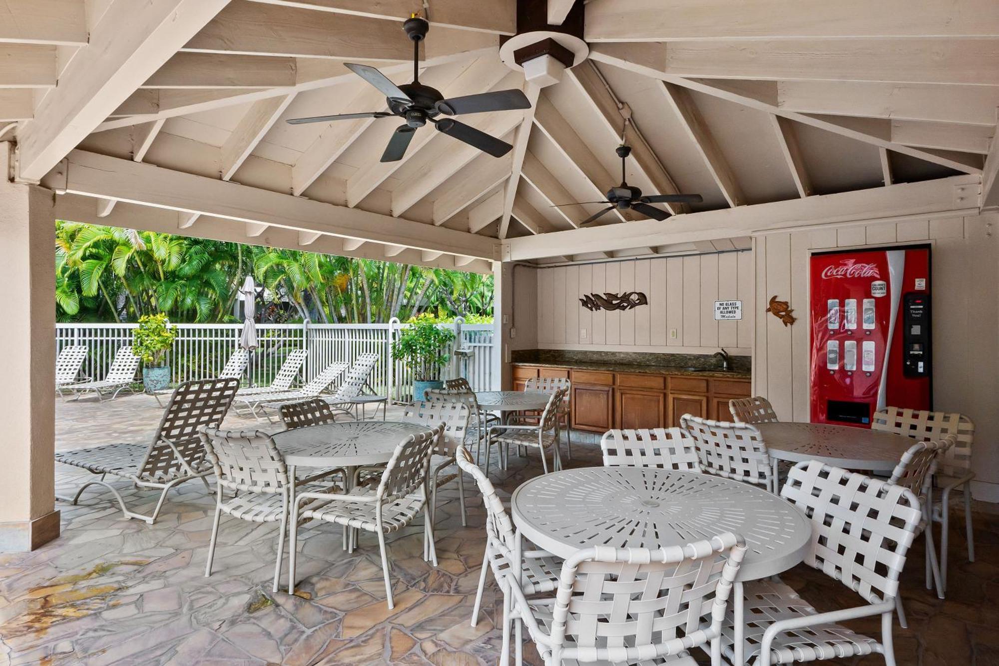 Central Kihei Gem! 3-Min Walk To The Beach & Shops 와일레아마우이 외부 사진